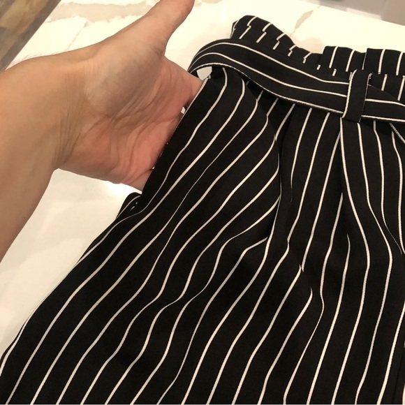 Who What Wear Black White Striped Paper Bag Waist Wide Leg Cropped Pants Large - Picture 10 of 10